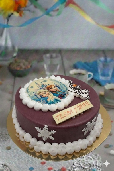 Kindertaart Frozen 12-14 pers